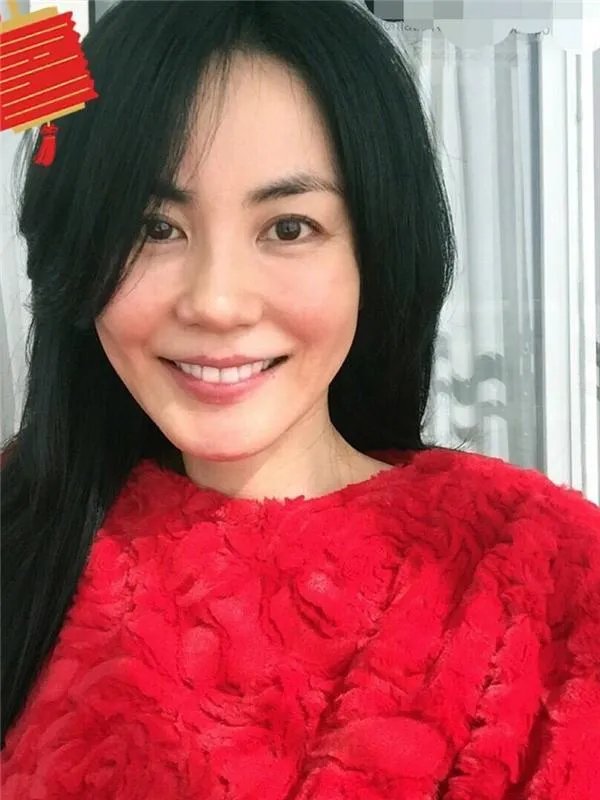 为什么谢霆锋越来越年轻,张柏芝却老的很快?