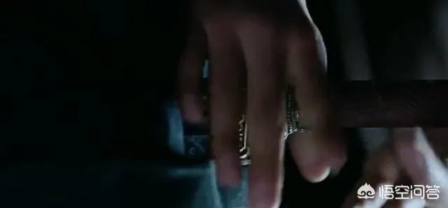 二丫杀掉夜王与郭靖杀铜尸是不是很像？你怎么看？