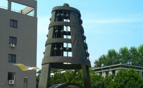 有哪些大学的LOGO很好看？
