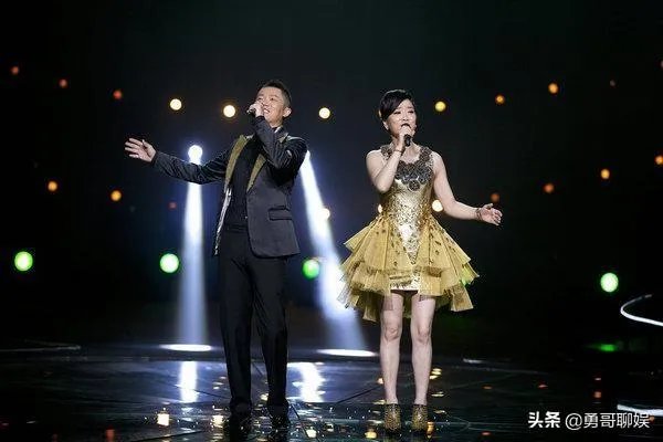 两个传奇组合一个凤凰传奇一个玖月奇迹，为什么玖月奇迹先凉了？