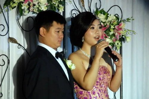 婚礼新娘讲话怎么说得体 新娘致辞包括哪些内容