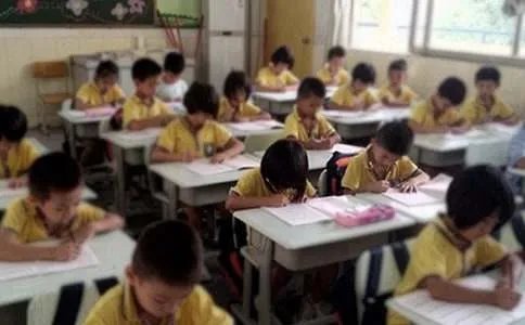 黑板报开学内容
