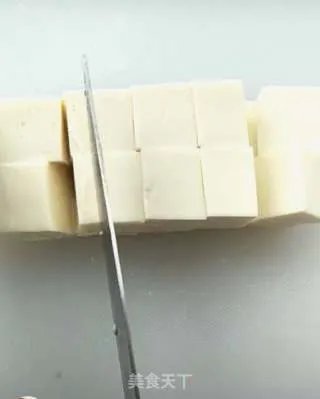 皮蛋豆腐