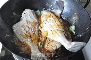 家常扒皮鱼