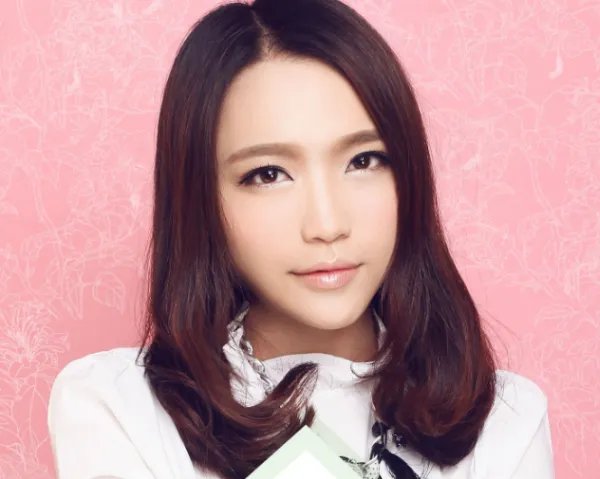 也许我错过幸福的时分.....这是哪首歌的歌词？