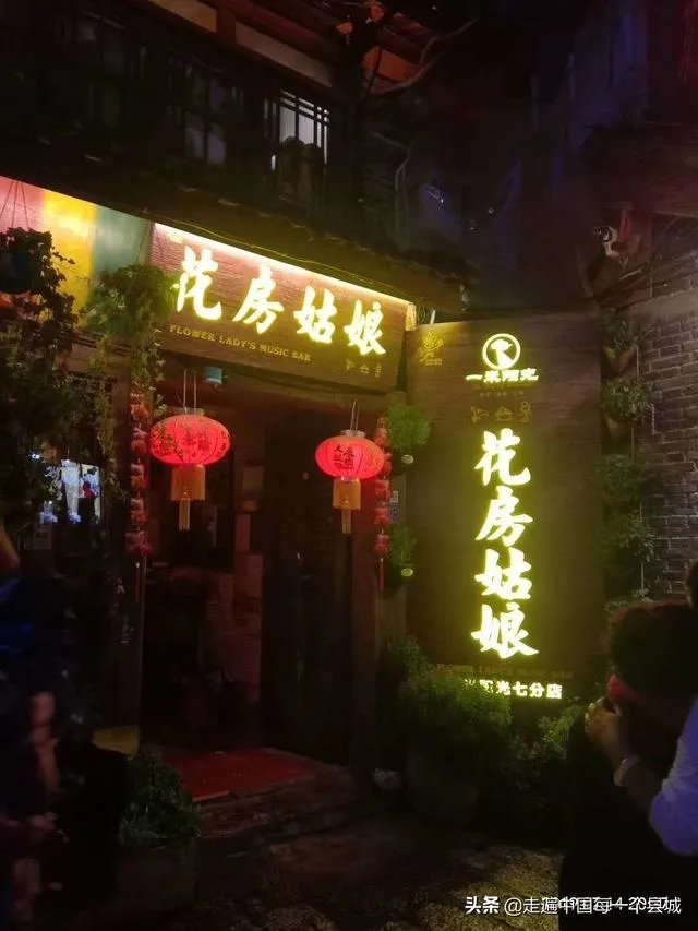 你去过的第一个A级景区是哪里?给你留下了什么深刻印象?