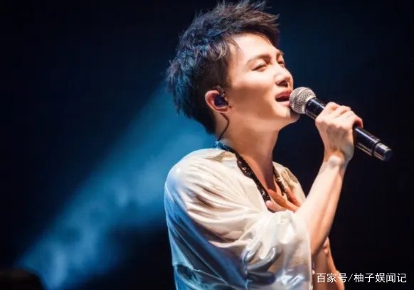 周深为保护嗓子，不吃土豆丝、米饭剪掉两头尖，和郭德纲有啥关系？