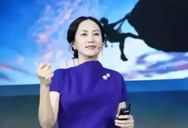 复工首日，孟晚舟与华为人齐声高歌，现场情况如何？