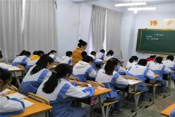 营口十大高中排行榜 营口开发区第一高中上榜