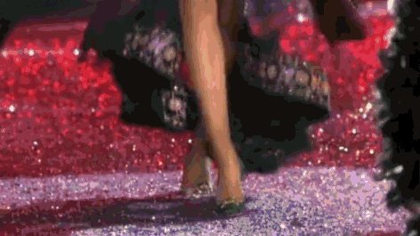 #维密大秀#有哪些维密天使曾经在维密T台上跌倒过?