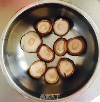 香菇炖鸡