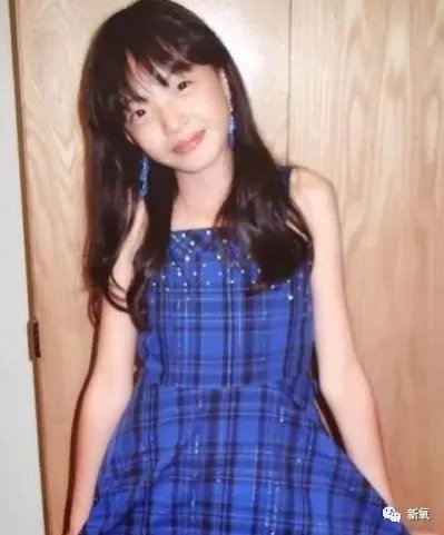 王中磊闺女晒长腿照,娱乐圈大佬们的千金都长什么样?