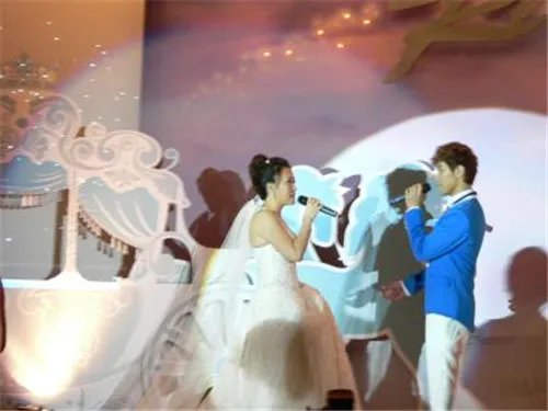 50首结婚祝福歌曲 朋友结婚唱什么歌好