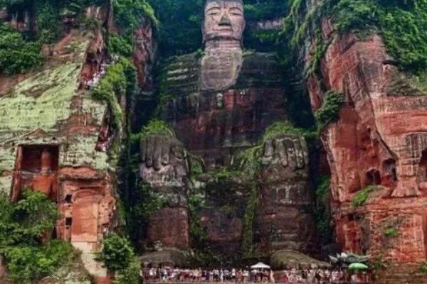 乐山大佛脚趾又露出来了,上次是什么时候露出的?