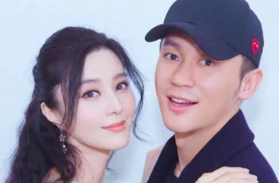 李晨分手后首现身笑容满面,会不会让网友觉得他无情?