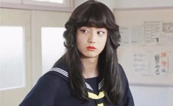 影视剧中有哪些男扮女装的明星?