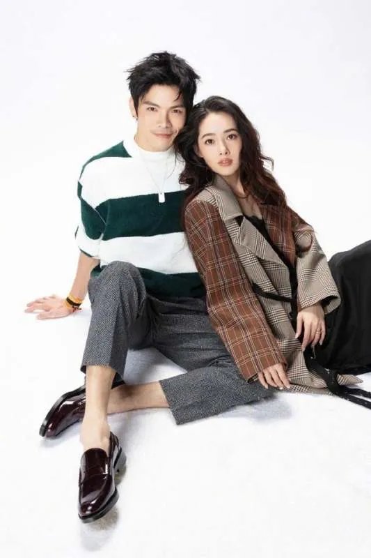 郭碧婷向佐先后晒最新动态,向佐发文好深奥,这是怎么了?