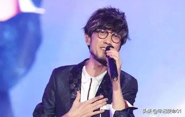 为什么《我是歌手》、《中国好声音》都将周传雄拒于门外?