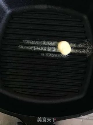 煎牛排