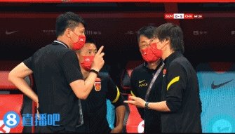 国足踢个关岛为什么搞得跟世界杯决赛一样?