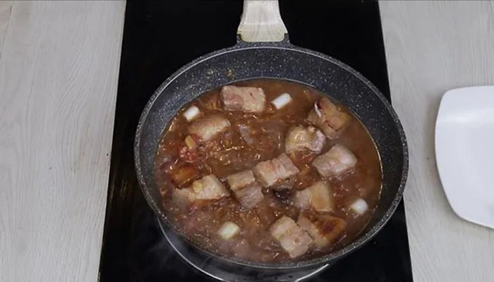 腐乳红烧肉做法 腐乳烧红烧肉怎么做