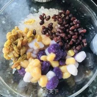烧仙草.鲜芋仙