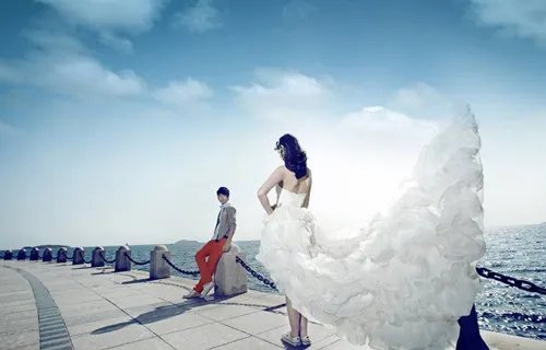 婚纱照造型应该怎么摆 经典婚纱造型技巧推荐
