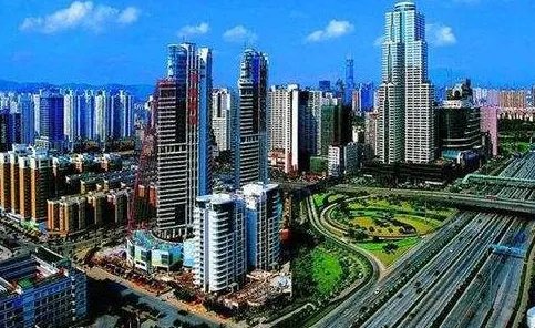 “深圳经济特区”和“深圳市”在法律意义上的区别是什么？