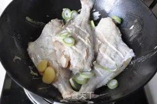 家常扒皮鱼