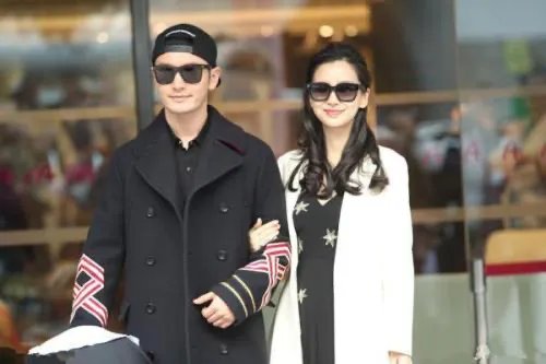 曝黄晓明与baby的婚礼收了5千万礼金,对此你怎么看?