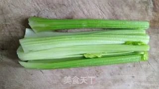西芹百合