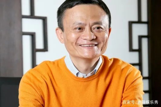 马云节目上问星爷：我一天进账百亿，星爷一句话让马云佩服，他是怎么说的？