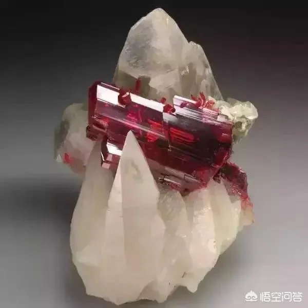 为什么有些中国人钟爱玉石,而有些印度人钟爱宝石?是因为民族性格不同吗?