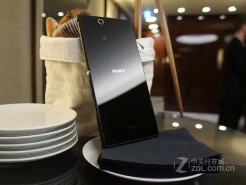 唯美大方经典流畅 索尼XL39h热卖中