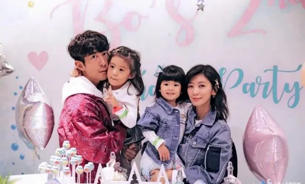 修杰楷为小女儿庆生,贾静雯与孩子似姐妹,贾静雯是如何保养的?