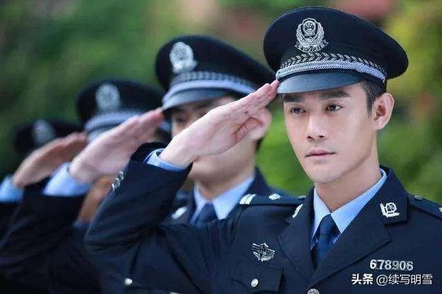 《清平乐》和《猎狐》你比较喜欢哪个角色的王凯?