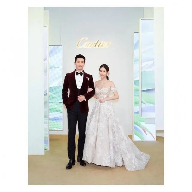 刘嘉玲曝何超莲早已秘婚“很出名的男演员”!会是窦骁吗?