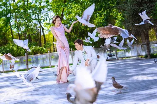 白雪公主婚纱摄影怎么样 春天如何巧拍婚纱照