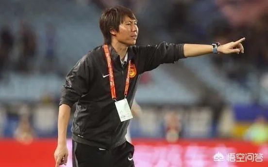 如何评价武汉卓尔主帅李铁的执教能力?