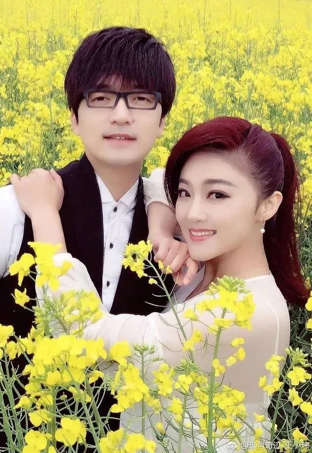 两个传奇组合一个凤凰传奇一个玖月奇迹,为什么玖月奇迹先凉了?