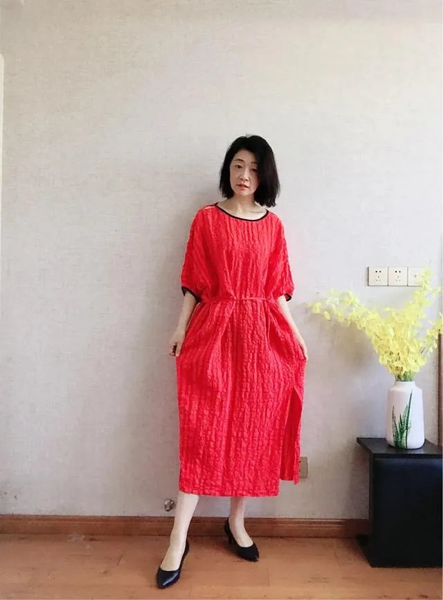 大家能否推荐下适合职场女性的服装品牌?穿上走路带风那种?