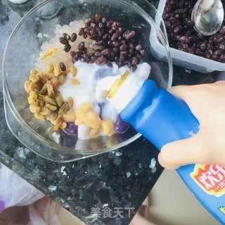 烧仙草.鲜芋仙
