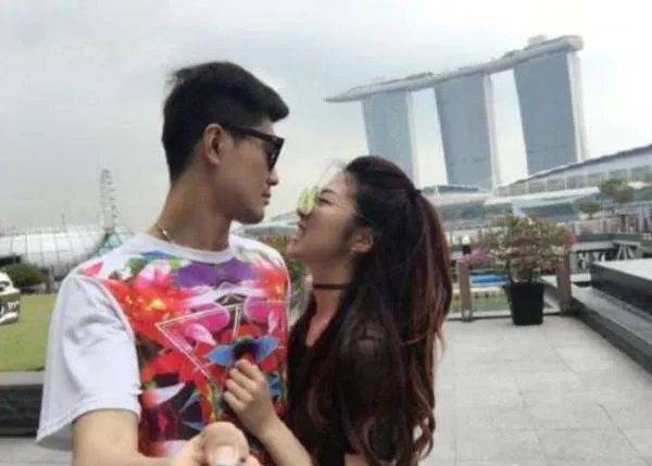 男篮功勋王仕鹏身价千万,娶模特娇妻,如今现状如何呢?