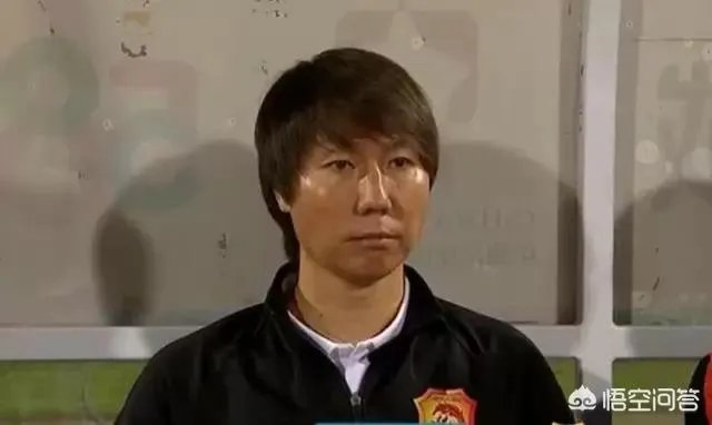 如何评价武汉卓尔主帅李铁的执教能力?