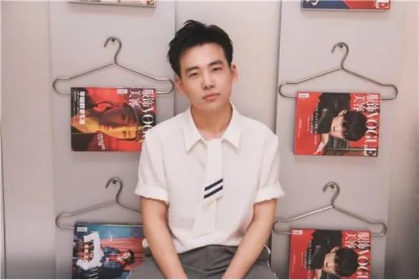 郭麒麟跟张含韵之间究竟有着怎样的梗,为何说她是郭麒麟媳妇?