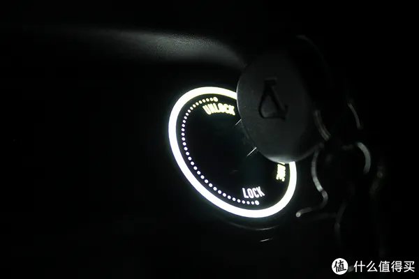 评测 篇一:新国标电动自行车实测,实力选手小牛电动US