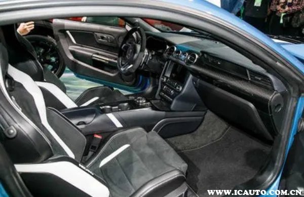 福特眼镜蛇多少钱一辆?眼镜蛇跑车gt500报价