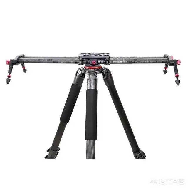 单反滑轨可以安在普通的单反脚架上吗？该怎么操作？