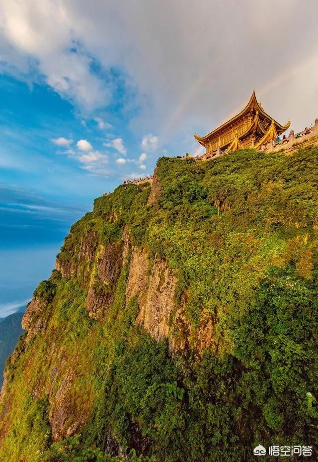 峨眉山好玩吗?
