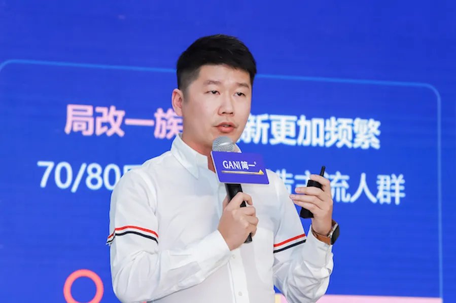 【无限自然·恰适至美】简一2022大理石瓷砖新品重磅发布探索美好家的取舍之道